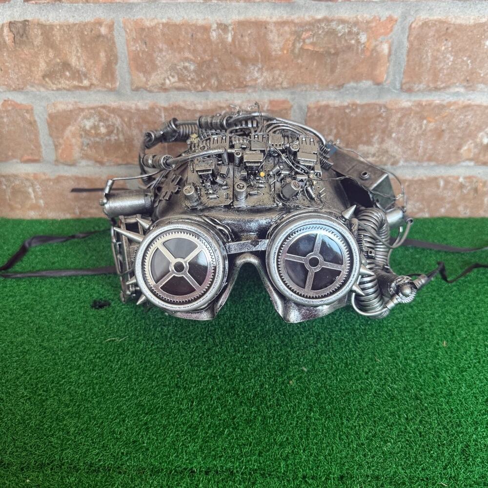 Steampunk Mask Spiked Goggles Cyberpunk Metallic Silver Helmet Gear Cosplay